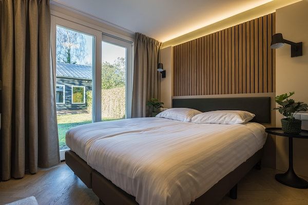 Slaapkamer - Villa in Brabant met Spa en Sauna in Oirschot (5)