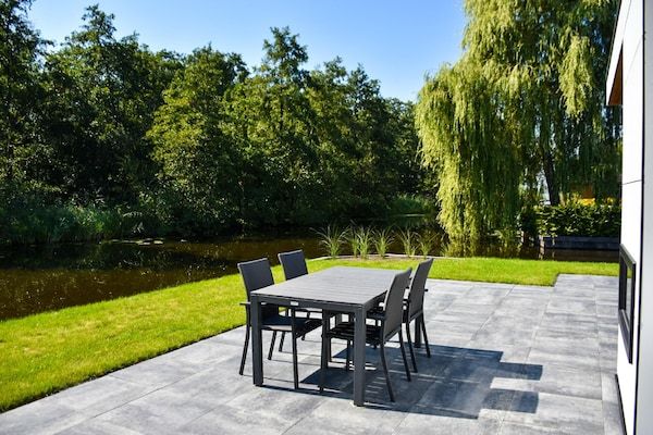Terras - Luxe ontsnapping aan het water in Nieuw-Loosdrecht (5)