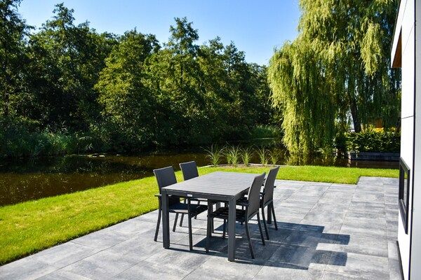 Tuin - Familie-uitje aan het water in Nieuw-Loosdrecht (5)