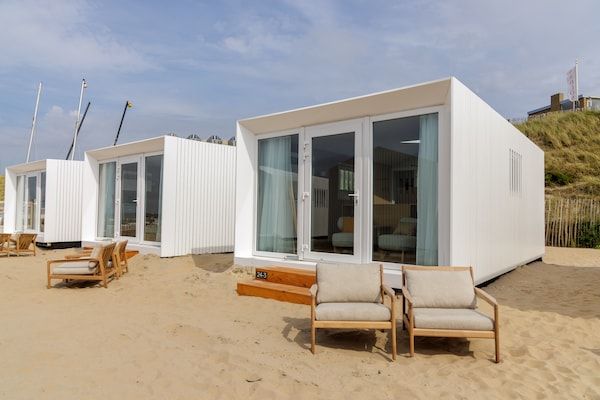 Buitenkant - Strandhuis in Zandvoort met Uitzicht op Zee in Zandvoort (1)