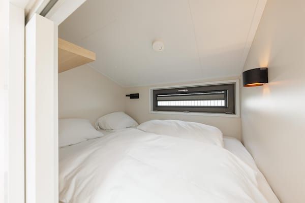 Slaapkamer - Strandhuis in Zandvoort met Uitzicht op Zee in Zandvoort (5)