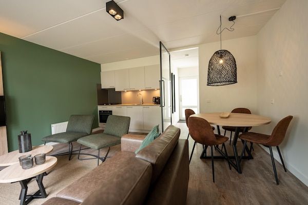 Woonkamer - Natuurretraite met stijl in Borger (4)