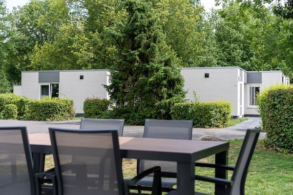 Terras - Stijlvolle Borger Bungalow in Borger (5)