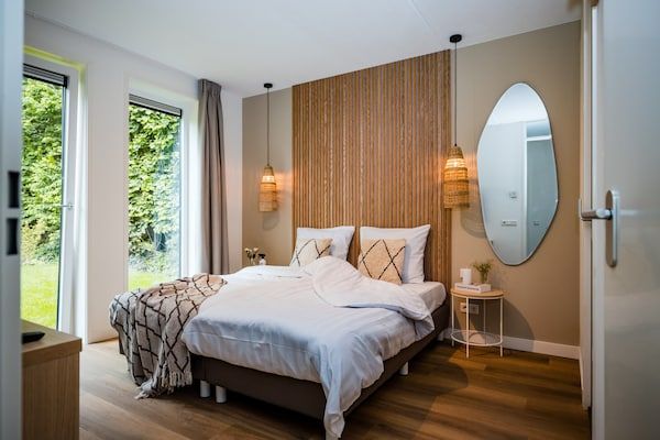 Slaapkamer - Vakantiehuis in Voorthuizen bij bos in Voorthuizen (3)