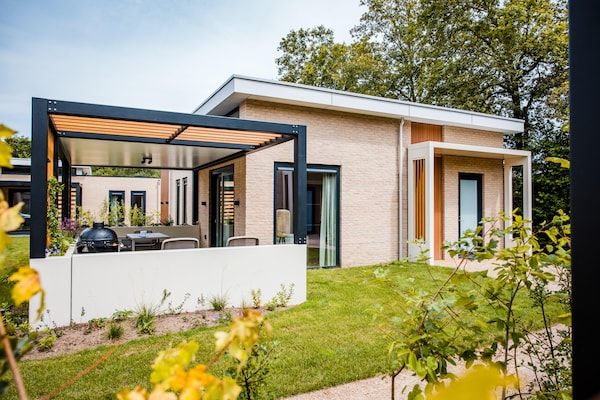 Terras - Vakantiehuis in Voorthuizen bij bos in Voorthuizen (5)