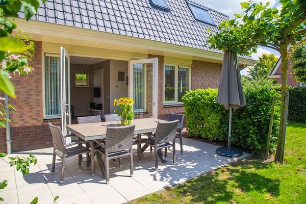 Buitenkant - Vakantiehuis in Noordwijk bij het Strand in Noordwijk aan zee (5)