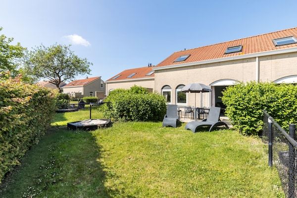 Tuin - Bungalow in Renesse bij Noordzeestrand in Renesse (1)