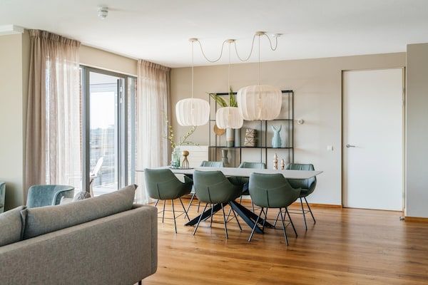 Eetkamer - Harbor Breeze: modern verblijf in Scheveningen (2)