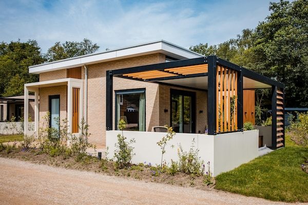 Buitenkant - Vakantiehuis in Veluwe bij natuurpaden in Voorthuizen (1)