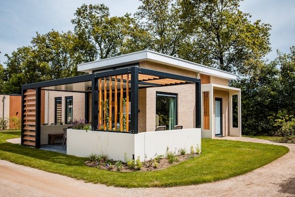 Buitenkant - Natuurretraite met sauna in Voorthuizen (1)