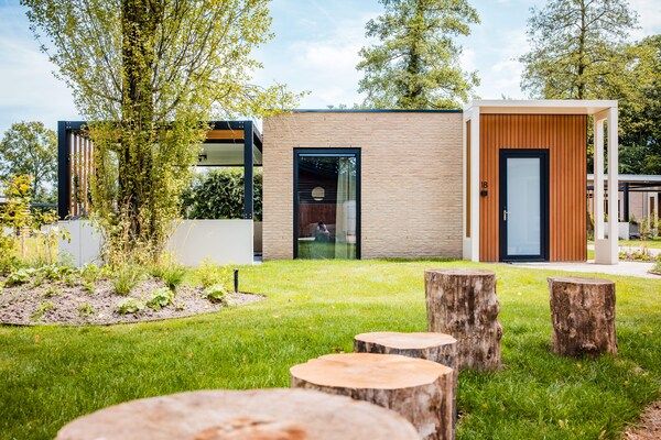 Buitenkant - Rustgevende schuilplaats op de Veluwe in Voorthuizen (1)