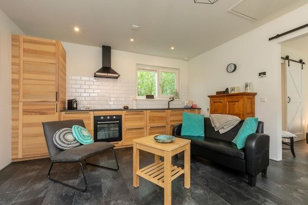 Keuken - Vakantiehuis in Zeeland met Terras in Zonnemaire (4)