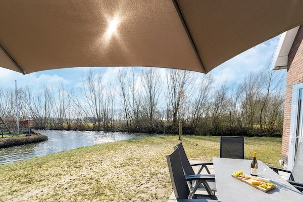 Tuin - Vakantiehuis met veel privacy in Simonshaven (1)