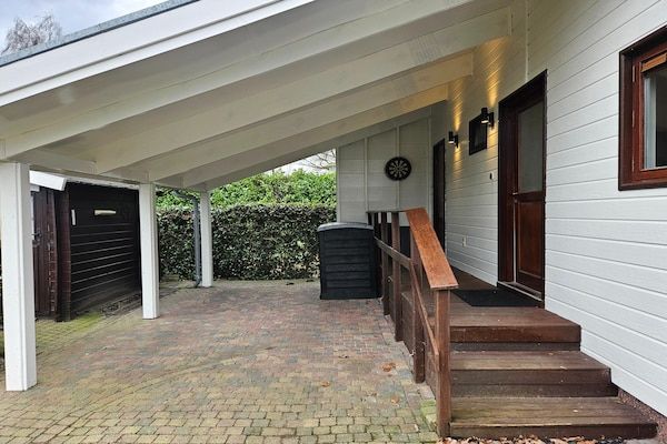HallReception - Prachtig vakantiehuis met ruime tuin in Voorthuizen (5)