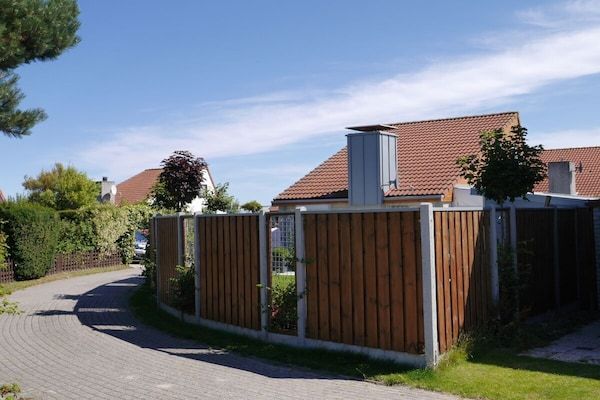 Buitenkant - Zonnedek van de villa in Julianadorp (4)
