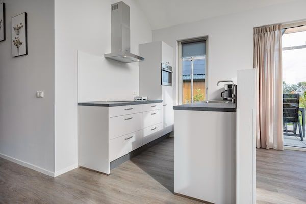 Keuken - Zonnige villa met tuinpatio in Tynaarlo (4)