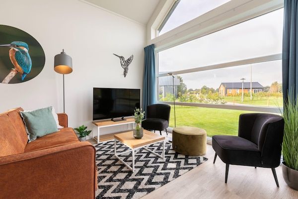 Woonkamer - Rustige villa voor 6 gasten met patio in Tynaarlo (3)