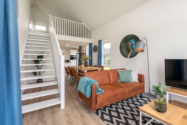 Woonkamer - Rustige villa voor 6 gasten met patio in Tynaarlo (2)