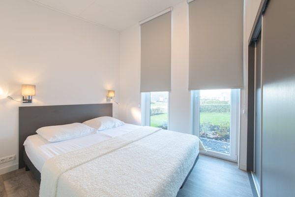 Slaapkamer - Gezellige Zeeuwse Uitjeplek in Wemeldinge (3)