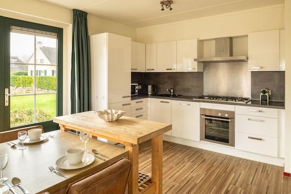 Keuken - Vrijstaande bungalow Wellness 16 in Vlagtwedde (5)