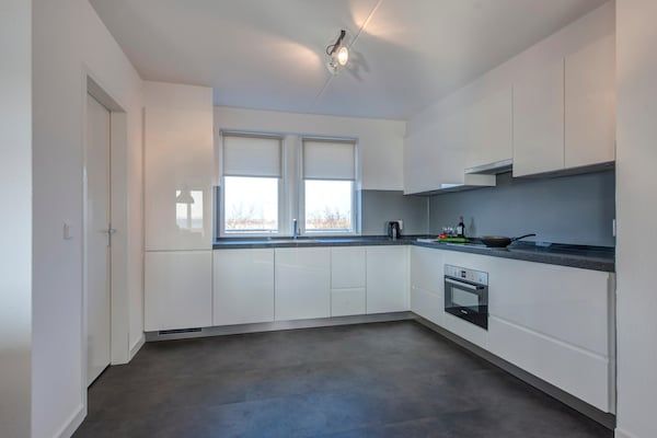 Keuken - Appartement Comfort 6 in Ouddorp (3)