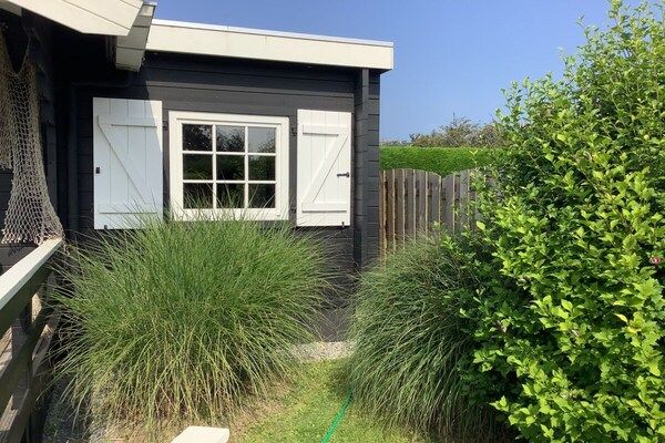 Buitenkant - Huijsmansverhuur Type Premium de Luxe in Ouddorp (3)