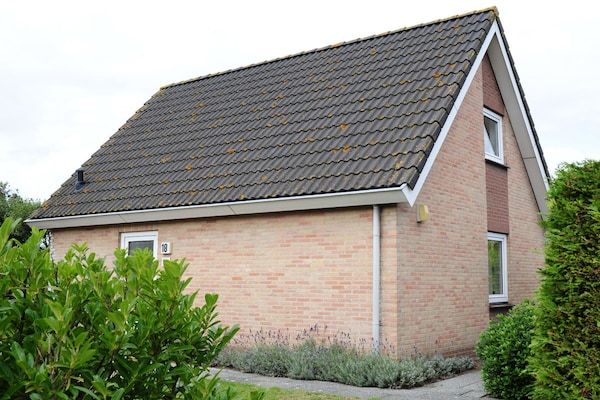 Buitenkant - Huijsmansverhuur Type B de Luxe Grevelingen 18 in Ouddorp (1)