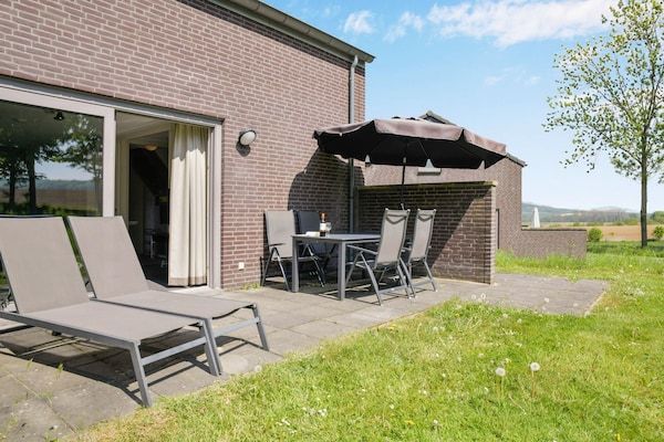 Terras - Rolstoelvriendelijke woning in Reevallis in Vijlen (5)