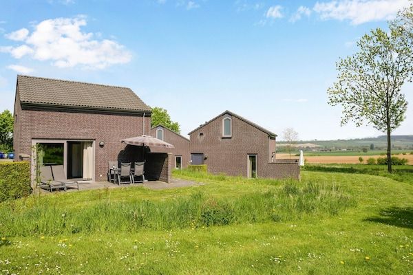 Buitenkant - Rolstoelvriendelijke woning in Reevallis in Vijlen (1)