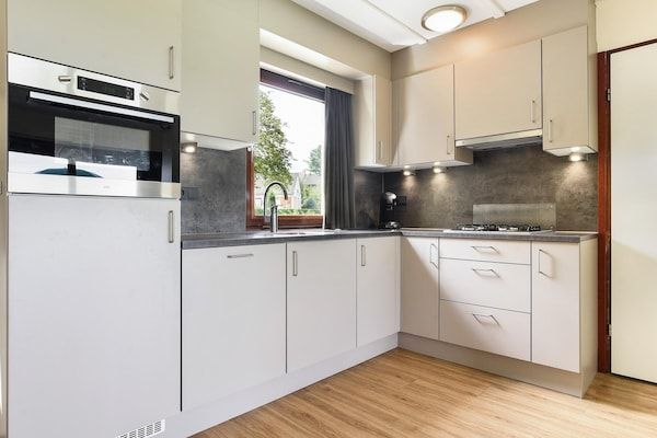Keuken - Ruim familiehuis in Reevallis in Vijlen (4)