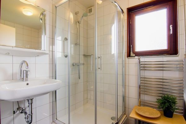 Badkamer - Vakantiehuis in Reevallis in Vijlen (5)