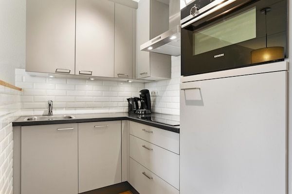 Keuken - Appartement in Brouwershaven bij Grevelingenmeer in Brouwershaven (5)