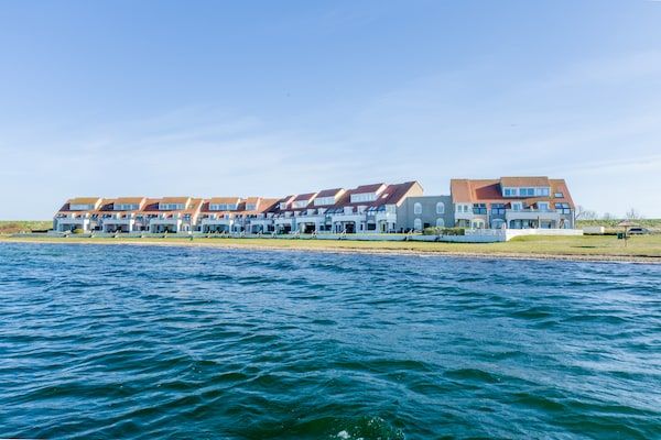 Buitenkant - Appartement in Brouwershaven bij Grevelingenmeer in Brouwershaven (2)