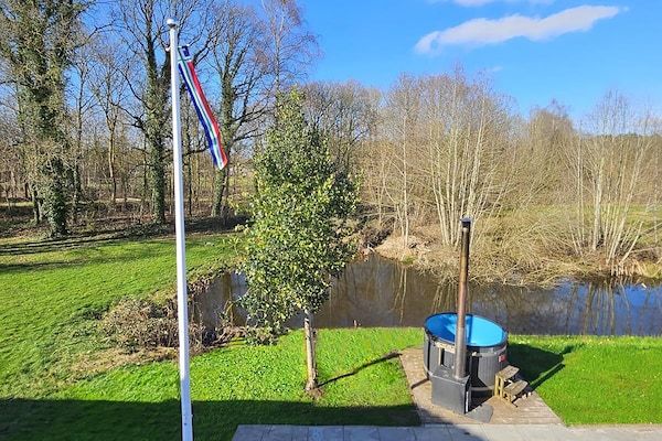 Wellness - Huis in Vlagtwedde met Sauna en Hot Tub in Vlagtwedde (2)