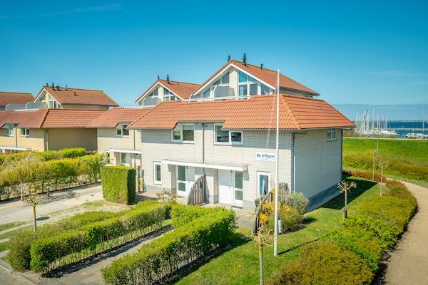 Buitenkant - Vakantiehuis in Brouwershaven bij Grevelingenmeer in Brouwershaven (1)