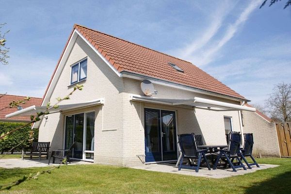 Untagged - Mosselbank 59 Comfortabele vakantiewoning in Ouddorp (1)
