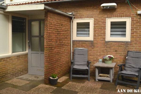Terras - Aan de kust Comfortabel vakantiehuis in Egmond aan Zee (1)