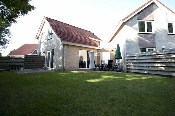 Untagged - Mosselbank 97 Comfortabele vakantiewoning in Ouddorp (1)
