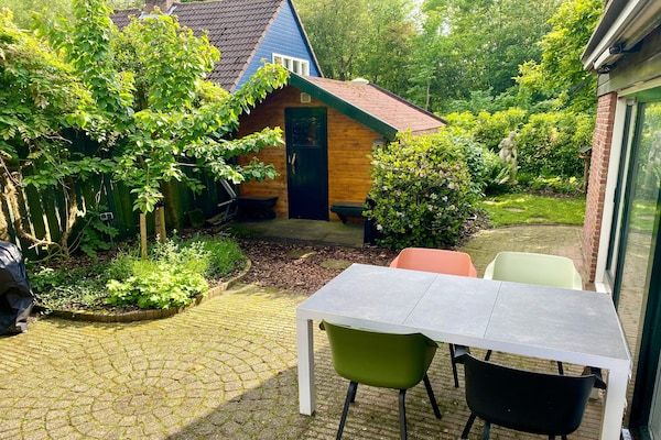 Tuin - Familiehuis nabij meer, strand en duinen in Noordwijkerhout (2)