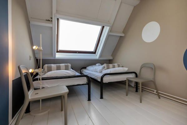 Slaapkamer - Appartement in Zoutelande bij Strand in Zoutelande (4)