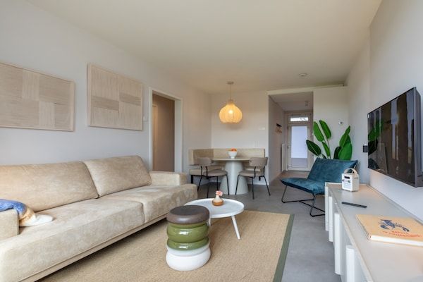 Woonkamer - Appartement in Zoutelande bij Strand in Zoutelande (2)