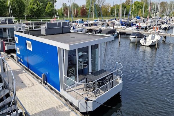 Buitenkant - Water View Lodge in Naarden in Naarden (1)