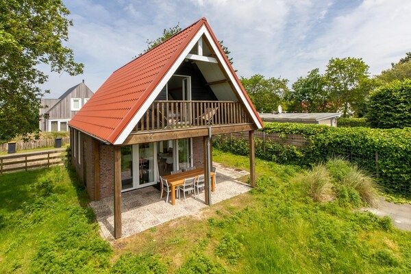Buitenkant - Vakantiehuis in Renesse bij Strand in Renesse (1)