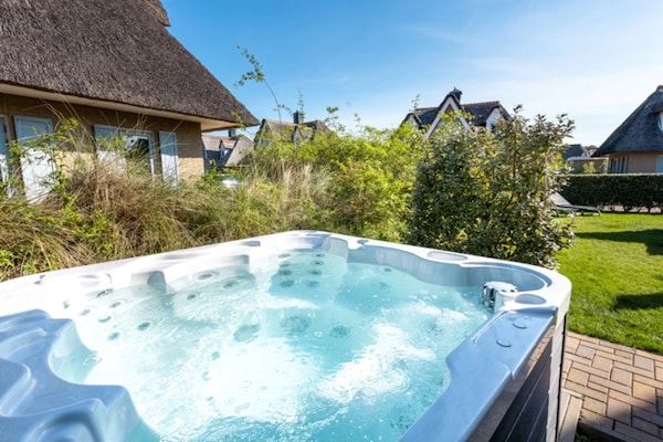 PoolOfHouse - Villa bij het strand met wellness in Julianadorp aan zee (2)