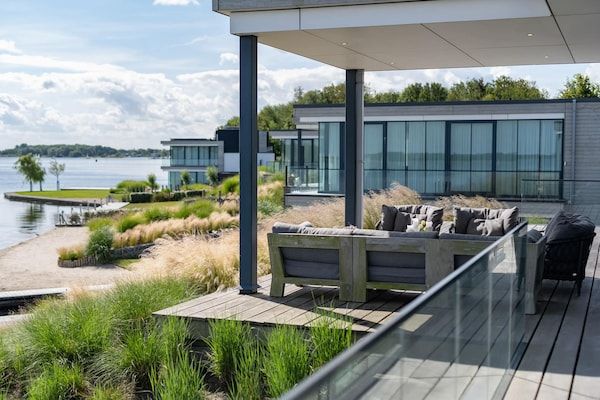 Terras - Watervilla aan het Veerse Meer in Arnemuiden (5)