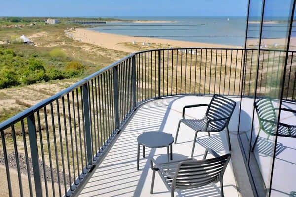 Buitenkant - Appartement in Breskens bij het Strand in Breskens (3)