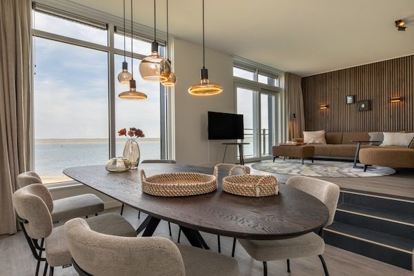 Eetkamer - Appartement in Sint-Annaland bij Strand in Sint-Annaland (5)