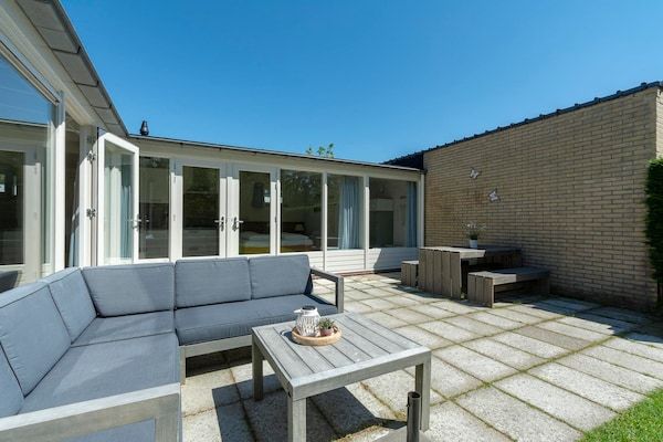 Terras - Duinland 247 moderne bungalow voor 6 personen in Sint Maartenszee (1)