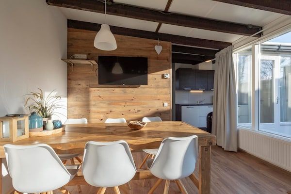 Eetkamer - Duinland 245 bungalow voor 6 personen vlakbij zee in Sint Maartenszee (4)