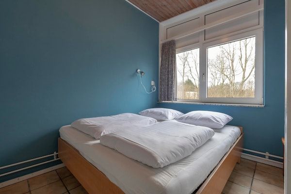 Slaapkamer - Duinland 90 huis voor 6 gasten, Sint Maartenszee in Sint Maartenszee (5)